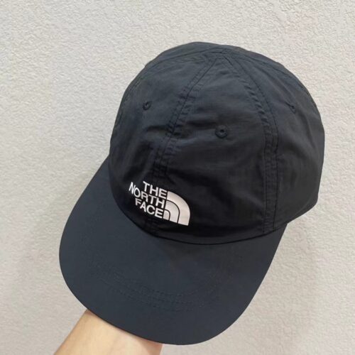 【AT2155】The North Face 北面の新しい速乾性キャップ。薄手のデザインで軽量かつ通気性があり、暑い夏でも涼しく保つことができます。