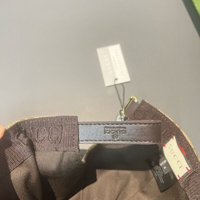 【AT2171】万年のクラシック！ボックスと布袋つき、Gucciのクラシックなベースボールキャップ😍😍、キャンバス生地+上質な牛革、軽く通気性抜群！実物撮影、四季に合わせて男性女性問わずお使いいただけます、基本のヘッドサイズは56、パッチで調節可能です。