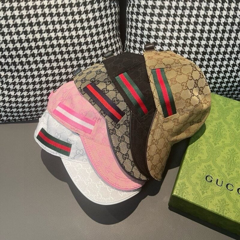 【AT2171】万年のクラシック！ボックスと布袋つき、Gucciのクラシックなベースボールキャップ😍😍、キャンバス生地+上質な牛革、軽く通気性抜群！実物撮影、四季に合わせて男性女性問わずお使いいただけます、基本のヘッドサイズは56、パッチで調節可能です。