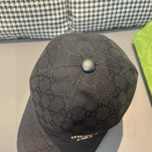 【AT2177】万年の定番！ボックスと布バッグ付き、Gucciのクラシックなベースボールキャップ😍😍、キャンバス生地+上質な牛革、軽量で通気性があります！実物撮影、四季に合わせて男女共用で、基本的な頭囲56、パッチが調節可能です。