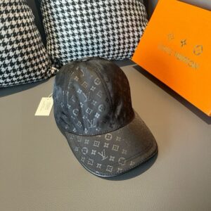【AT2179】LV (Louis Vuitton) 新しい出荷品！箱と布袋が付いています。LVルイ・ヴィトン、新しいベースボールキャップ、ダークパターンプリント、オックスフォード生地+最上級牛革、純綿裏地、軽く通気性があります！品質は最高です、基本的な頭囲56、貼付け調整可能です。