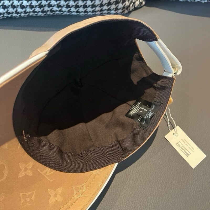 【AT2180】LV (Louis Vuitton) 新しい出荷！ボックスと布袋が付いていますLVルイ・ヴィトン、新しい野球帽、ダークウェーブプリント、オックスフォード生地+最上級牛革、純綿裏地、軽量通気性が良い！質は最高です、基本的な頭囲は56、パッチが調整可能です。