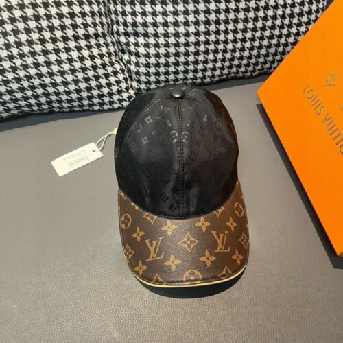 【AT2183】LV (Louis Vuitton) 箱の中に布袋付き、LV(ルイ・ヴィトン)、新しいタイプの野球帽、オールドフラワー柄、プリント生地と専門店のオールドフラワーレザーを組み合わせ、細かい仕事が完璧で、質がとてもいいです。基本的なサイズは56で、パッチが調節可能です。