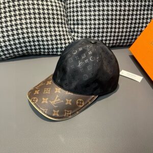 【AT2183】LV (Louis Vuitton) 箱の中に布袋付き、LV(ルイ・ヴィトン)、新しいタイプの野球帽、オールドフラワー柄、プリント生地と専門店のオールドフラワーレザーを組み合わせ、細かい仕事が完璧で、質がとてもいいです。基本的なサイズは56で、パッチが調節可能です。