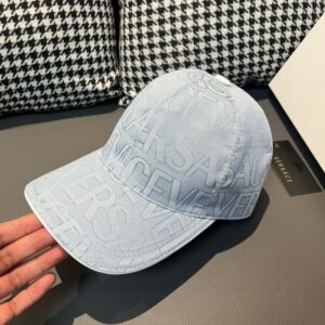 【AT2207】爆発的な販売！VERSACE（ヴェルサーチ）の新しいベースボールキャップ、専用の包装布製袋付き、カウンター布地+上質な牛革、調整可能なパッチ付き、4色が大ヒット中。