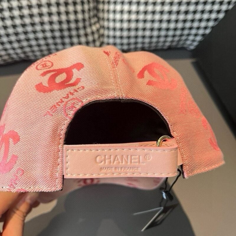 【AT2213】Chanel パッケージ用の布バッグ付き、シャネルのクラシックな野球帽、キャンバス生地+上質な牛革、軽くて通気性があります！質感が素晴らしい、基本的なヘッドサイズは56で、パッチで調節可能です。