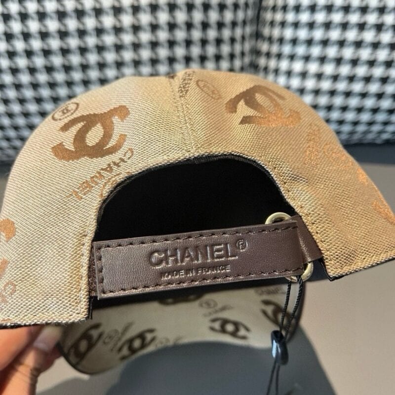 【AT2214】Chanel パッケージ用の布袋、シャネルのクラシックな野球帽、キャンバス生地+最上級牛革、軽く通気性があります！品質は最高で、基本的な頭囲56、パッチで調整可能です。