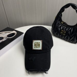 【AT2224】🧢 ロエベLoewe 〜 新しい野球帽 🧢、シンプルでクラシックなロゴ、質感抜群 👍、精巧な高級感、女神必携アイテム、カップル向け🥰