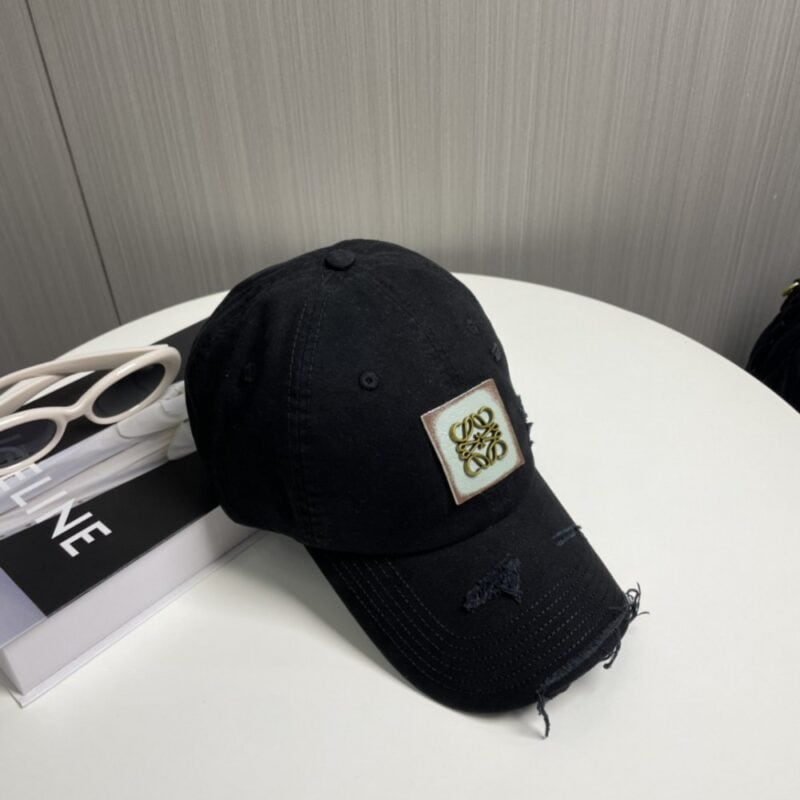 【AT2224】🧢 ロエベLoewe 〜 新しい野球帽 🧢、シンプルでクラシックなロゴ、質感抜群 👍、精巧な高級感、女神必携アイテム、カップル向け🥰