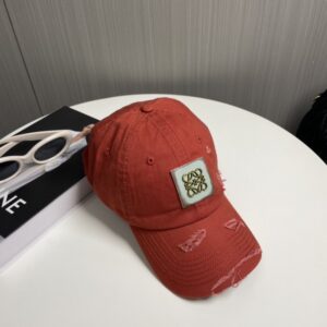 【AT2225】🧢ロエベLoewe〜新しいベースボールキャップ🧢、シンプルでクラシックなロゴ、質感が素晴らしい👍、上質なブランドの雰囲気、女神必須アイテム、カップル向け。
