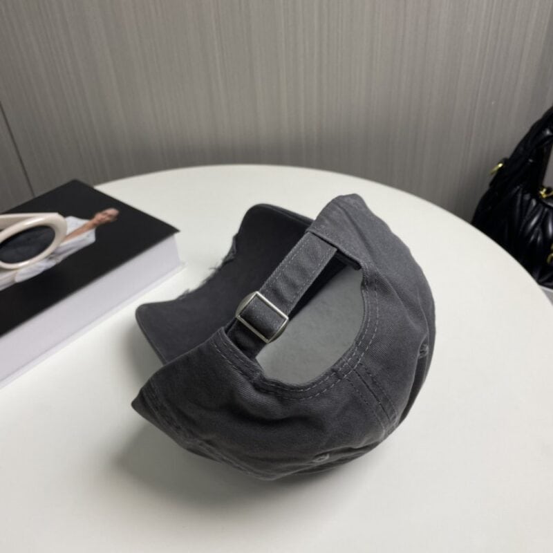 【AT2226】ロエヴェLoeweの新しいベースボールキャップ、シンプルでクラシックなロゴ、質感が素晴らしい👍、上質なブランドアイテム、女神必須のアイテム、カップル向け。