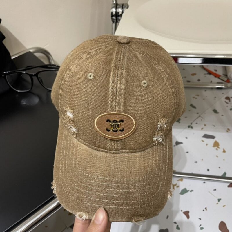 【AT2234】新しい CELINE ウォッシュドバスボールキャップ🧢🔥 出かけるときに必需品、高品質でラベルが完全です。 この機会にぜひ手に入れてください！