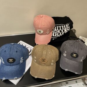 【AT2234】新しい CELINE ウォッシュドバスボールキャップ🧢🔥 出かけるときに必需品、高品質でラベルが完全です。 この機会にぜひ手に入れてください！