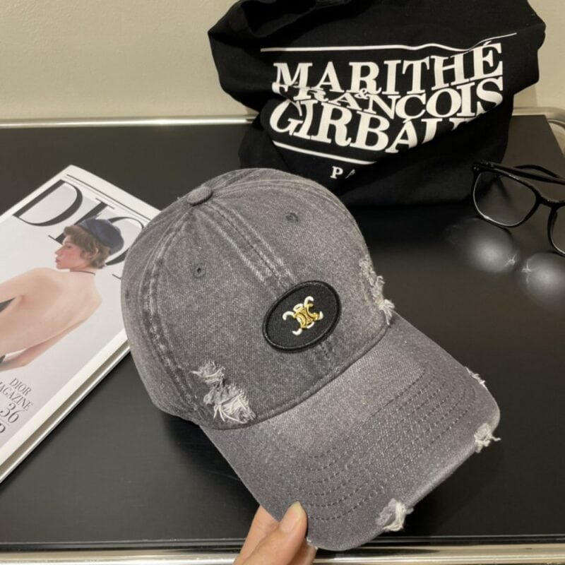【AT2236】💛防塵バッグ付きセリーヌ CELINE ウォッシュド ベースボールキャップ🧢 🔥新しいベースボールキャップ🧢 街で必須の素敵なアイテムです。 高品質で内部にタグが付いています。 早めに手に入れてください！