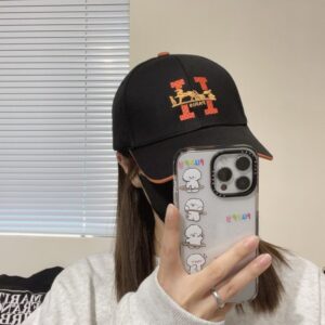 【AT2243】新バージョンのHERMÈS（エルメス）の最新のオリジナル野球帽、パッチワークH、通気性のあるキャンバス生地+ステンレス調整バックル、細部にこだわった、スタイリッシュなカッコいい品質は超素晴らしいです！