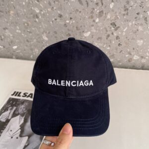 【AT2246】Balenciaga 💛 防塵袋付き【パリの名家】2024新作 刺繍バケットハット、新作入荷、有名ブランドで街に出かける、服に合わせて超絶！手放しで入手必須！