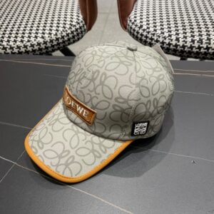 【AT2256】【LOEWEロエベ】2024新作のキャップ、専用店のクラシックモデル、男女兼用