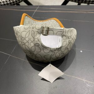 【AT2256】【LOEWEロエベ】2024新作のキャップ、専用店のクラシックモデル、男女兼用
