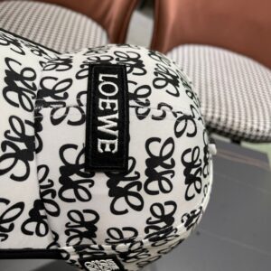 【AT2258】【LOEWE ロエベ】2024年新作のベースボールキャップ、専門店のクラシック、男女兼用