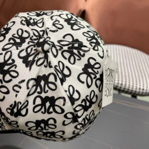 【AT2258】【LOEWE ロエベ】2024年新作のベースボールキャップ、専門店のクラシック、男女兼用