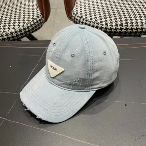 【AT2262】Prada プラダのクールな三角ロゴベースボールキャップはシンプルで格好良いです~男女共用で超カッコいいストリートファッション。帽子の形もとても良いです。