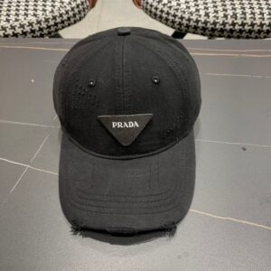 【AT2263】プラダPradaのトレンディな三角ロゴキャップはシンプルでかっこよく、男女兼用で超クールなファッションストリートスタイルです。帽子の形状も非常に良いです。