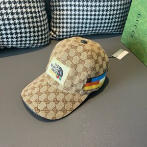 【AT2279】配箱布袋、Gucci(グッチ)の新作オリジナル野球帽、The North Face ノースフェイス刺繍！輸入帆布+上質な牛革で、人気の代行商品、男女兼用の万能アイテム、品質は抜群！基本的なヘッドサイズは56で、パッチ調整可能。