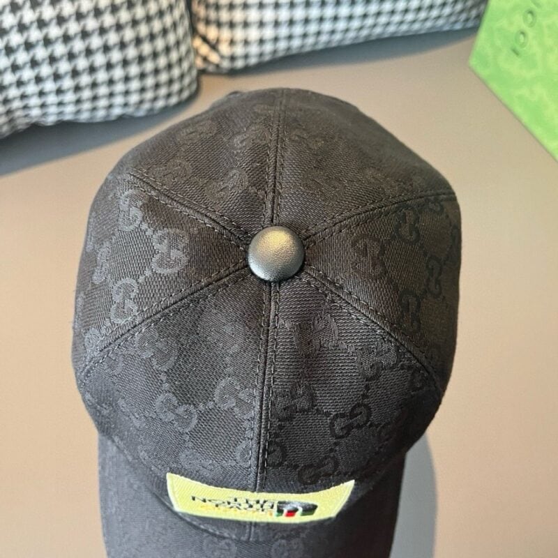 【AT2280】配箱布袋、Gucci（グッチ）の新製品オリジナル野球帽、北面の刺繍！輸入キャンバス+トップグレインレザー、代理購入の人気商品、男女兼用の万能なデザイン、品質抜群！基本的なヘッドサイズは56、パッチは調節可能です。