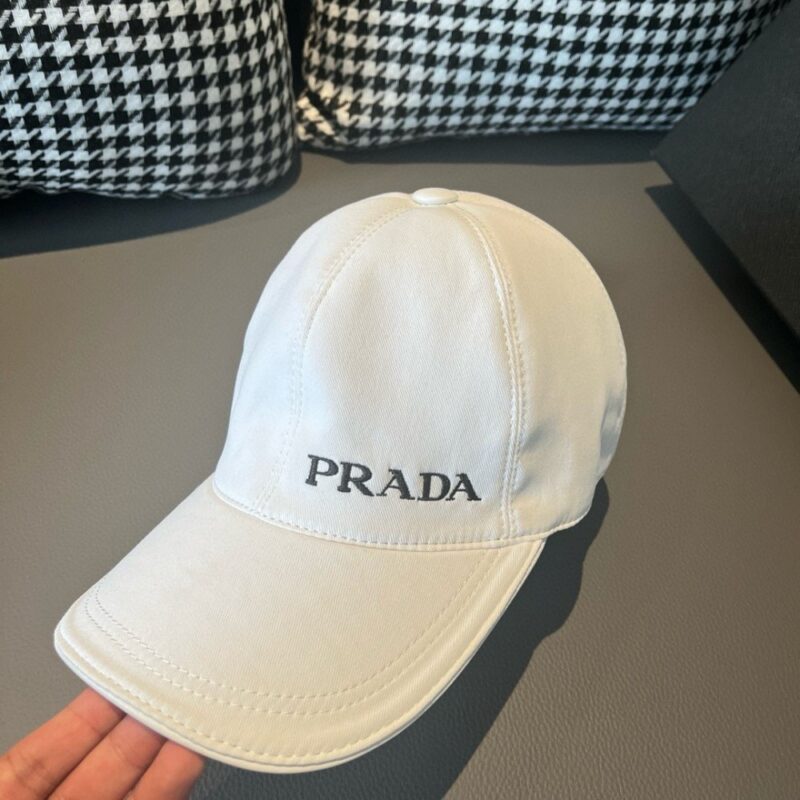 【AT2290】ボックスと布袋入り、Prada（プラダ）の新しいオリジナル野球帽、刺繍入りのロゴ、純綿生地+上質な牛皮、軽く通気性のある！品質は最高です、基本的な頭囲56、ベルクロで調節可能。