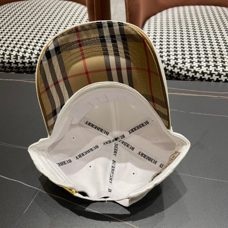 【AT2299】Burberry バーバリーのクラシックベースボールキャップ、シンプルで時代を超えたスタイル、男女兼用！高品質、品質を大切に！