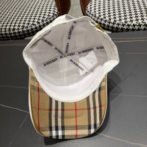 【AT2299】Burberry バーバリーのクラシックベースボールキャップ、シンプルで時代を超えたスタイル、男女兼用！高品質、品質を大切に！