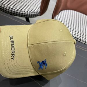 【AT2300】Burberry(バーバリー)のクラシックなオフィシャルウェブサイトで新しいクラシックなベースボールキャップ、シンプルかつ時代を超えたスタイル、男女兼用！高品質、贅沢な品質をお楽しみください！