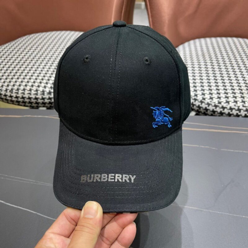 【AT2301】Burberryバーバリーのクラシックベースボールキャップ、シンプルで最先端のスタイル、男女兼用！高品質、品質を堪能！