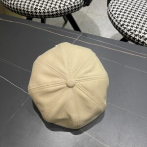 【AT2312】Prada プラダ2024年の早秋のベレー帽の新作が入荷され、ブランド品の大人気アイテムで、旅行や街歩きの必需品です。