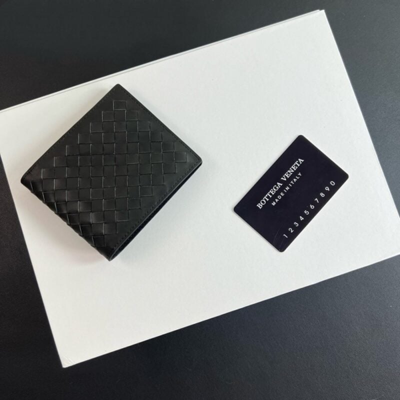【AT2321】Bottega Veneta 原厂の仔牛革（内蔵されたシャネルの香水袋）Baodi Jia BVメンズウォレットウォレットメンズバッグ、写真は実物を撮影したものです、実際の良質を確実にします、輸入仔牛革を使用し、高級ハードウェアを使用し、彼がストリートに出かけるのに最適な男性には必須のアイテムです🔥（短財布）ギフトボックス付き