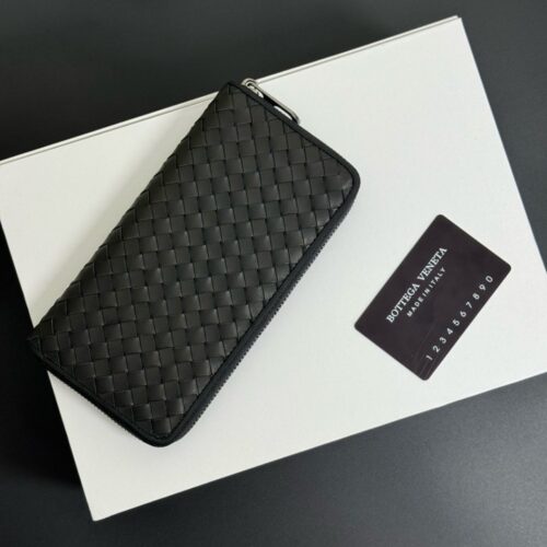【AT2323】Bottega Venetaの財布は、輸入ワックス牛革を使用しており、純粋な手編みの素材は使うほど柔らかく滑らかで繊細になります。