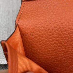 【AT2330】Hermesエルメスレディース新作モノトーンレザーラウンドファスナーポケット縦型財布