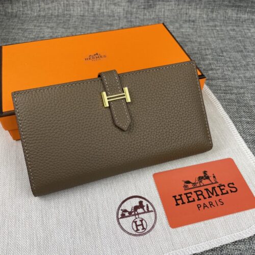 【AT2331】Hermes エルメスレディースの新しい単色レザー内側のジッパーポケット式ウォレット