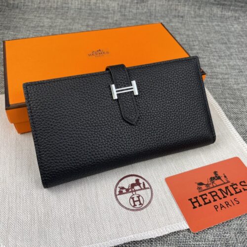 【AT2334】Hermesのエルメスレディース新モデルの単色革製の内側にジッパーポケット付きの縦型財布