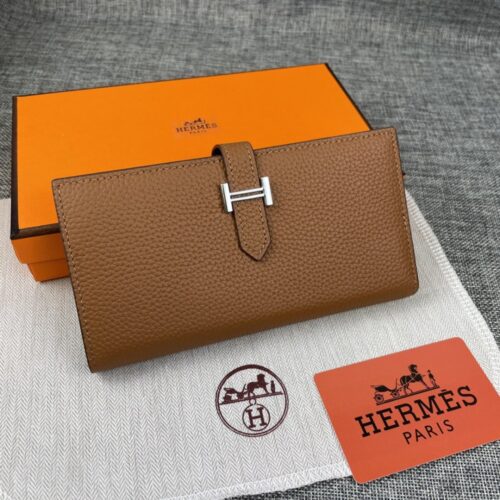 【AT2336】Hermesエルメスレディース新作の単色革製インナーファスナーポケット立て財布
