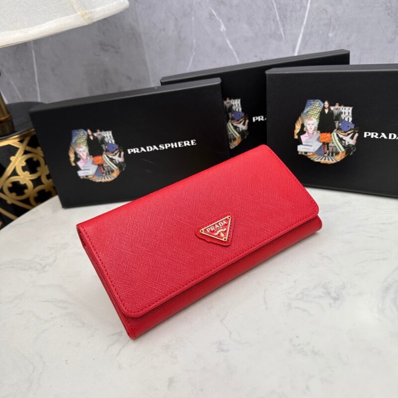 【AT2354】Prada プラダ👏👏のクラシックなフラップウォレットを2つ折りにして💼クラシックな作品、シンプルでおしゃれ、イタリアのトップクラスのオリジナルの十字革素材、輸入ステッチ裏地、白い鋼金属金具！繊細なステッチ、均等できちんとした仕事、この文は日本語に翻訳された結果を説明しています。