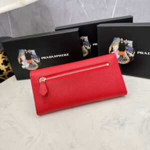 【AT2354】Prada プラダ👏👏のクラシックなフラップウォレットを2つ折りにして💼クラシックな作品、シンプルでおしゃれ、イタリアのトップクラスのオリジナルの十字革素材、輸入ステッチ裏地、白い鋼金属金具！繊細なステッチ、均等できちんとした仕事、この文は日本語に翻訳された結果を説明しています。