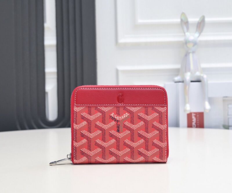 【AT2397】高品質なオリジナルのGoyard ゴヤール 短いファスナー付き財布。1853年にフランスで誕生し、200年以上の歴史を受け継いでいます。生地には💋麻繊維やコットンを混ぜ合わせ、光沢のある樹脂糖を塗布しています。