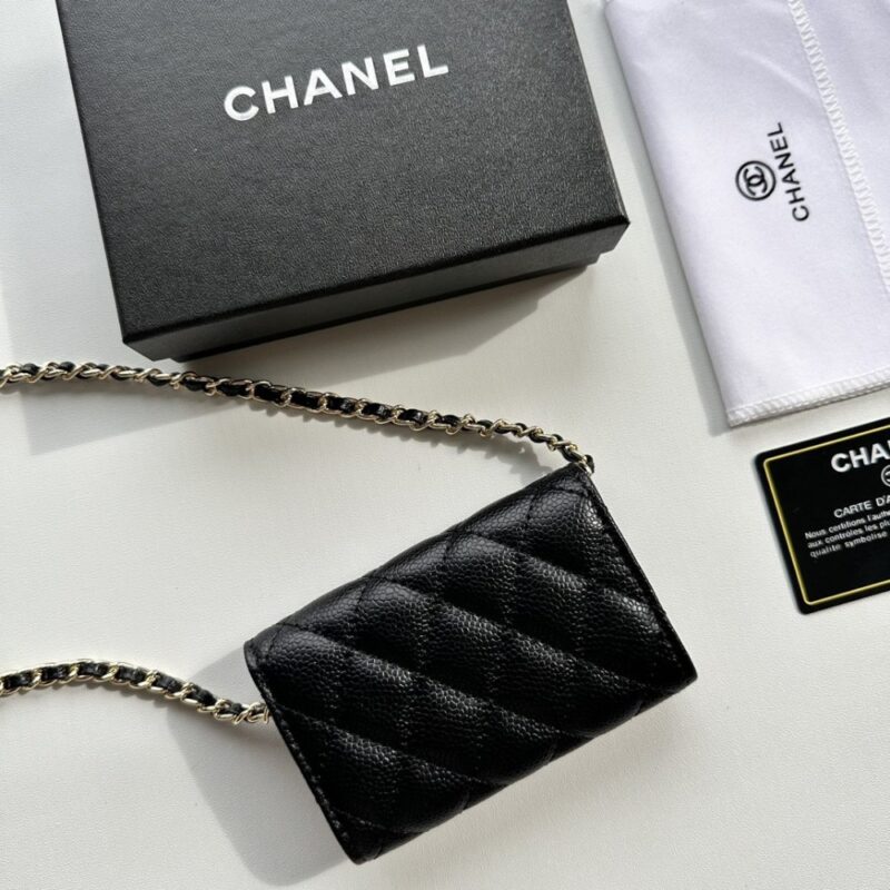 【AT2406】Chanelの新しい小銭入れ👛、キャビアスキンのエンボスレザーレディースバッグ、コンパクトで持ち運びに便利なデザインスタイル、公式ウェブサイトと同期した新作💋