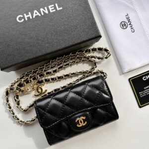 【AT2407】Chanelの新しいコインケース👛　キャビアスキンのエンボスレザー製の女性用バッグ。コンパクトで持ち運びに便利なデザインスタイル。公式ウェブサイトでの最新デザイン💋
