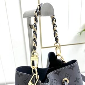 【AT2465】LVのバケットバッグシリーズ、ネオノエBBバッグ。天然皮革の装飾が施されたモノグラムキャンバス素材のネオノエBB。