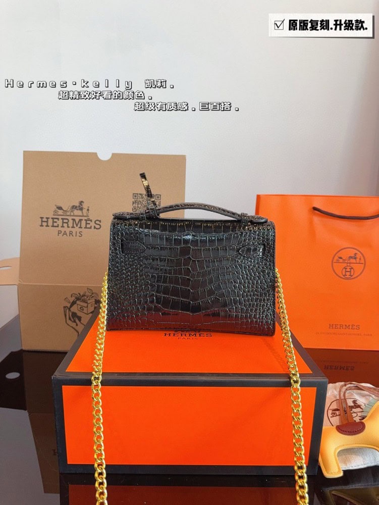 【AT2494】Hermes エルメスのケリーバッグ第1世代（ワニ柄）。本当に素敵です。日常のカジュアルスタイルにぴったりです。