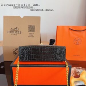 【AT2494】Hermes エルメスのケリーバッグ第1世代（ワニ柄）。本当に素敵です。日常のカジュアルスタイルにぴったりです。