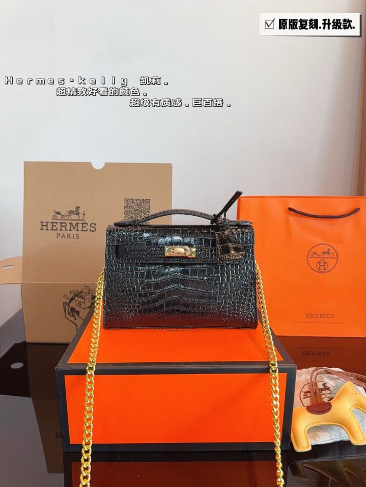 【AT2494】Hermes エルメスのケリーバッグ第1世代（ワニ柄）。本当に素敵です。日常のカジュアルスタイルにぴったりです。