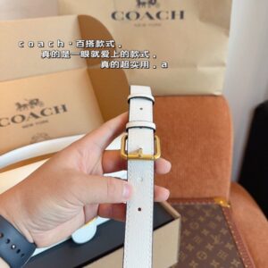【AT2498】Coach コーチの新作コーチ-タビー26は、色合いが素晴らしいです！高い美しさと着用可能性を兼ね備えたデザインです。ハンドバッグとショルダーとして使えるので、様々なスタイルに合わせやすいです。